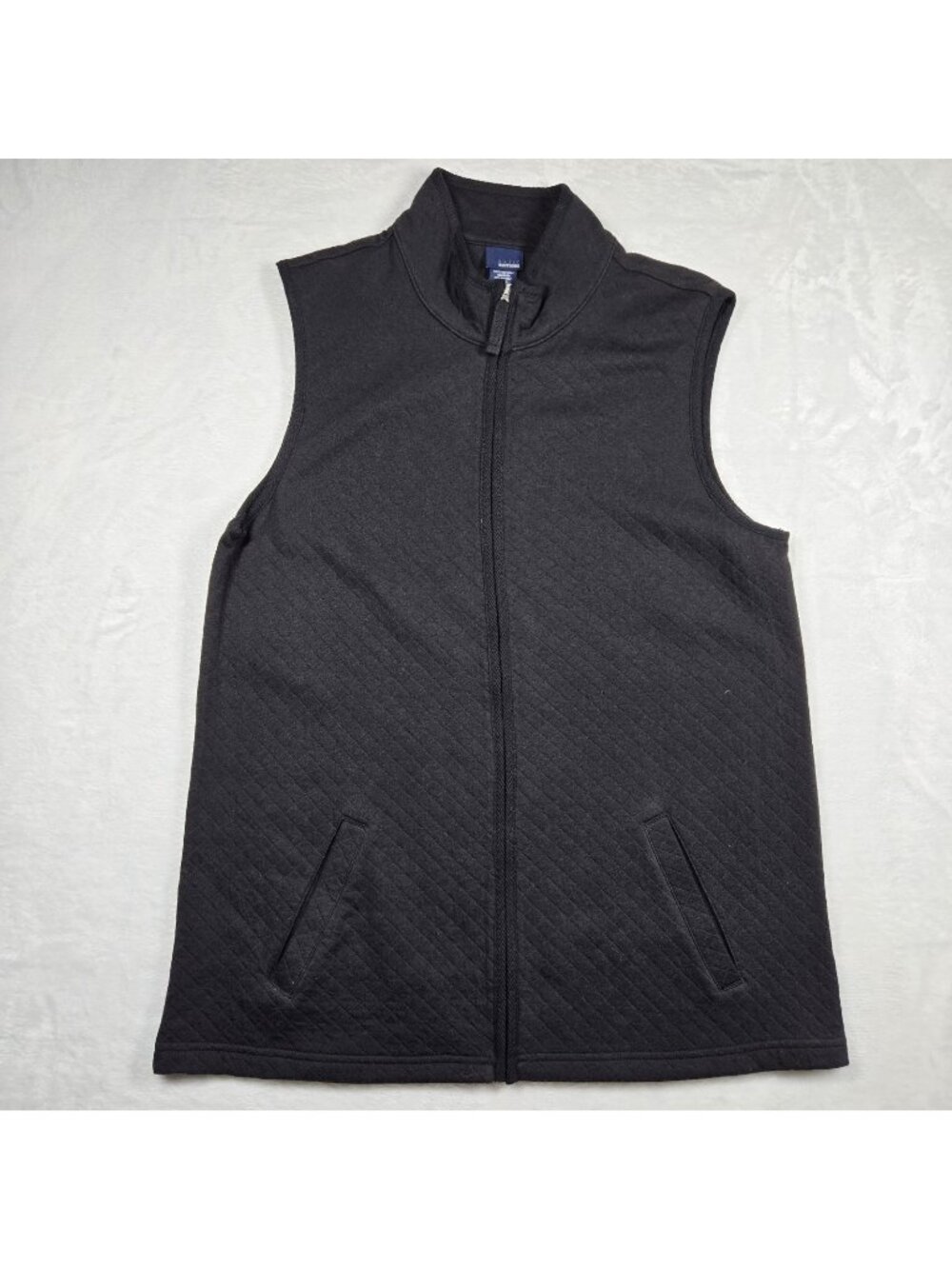 NWT Basic Editions Women's Sleeveless Black Quilted Full Zip Fall Vest Size M